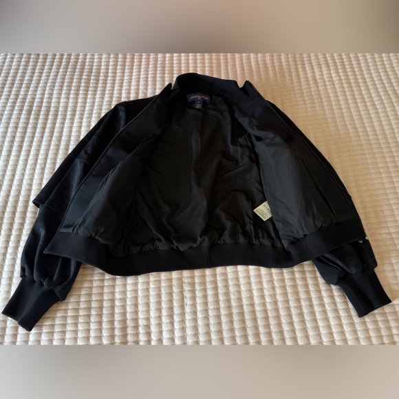 Louis Vuitton Zip-Up Jogging Jacket – Monogram Black - Picture 3 of 8